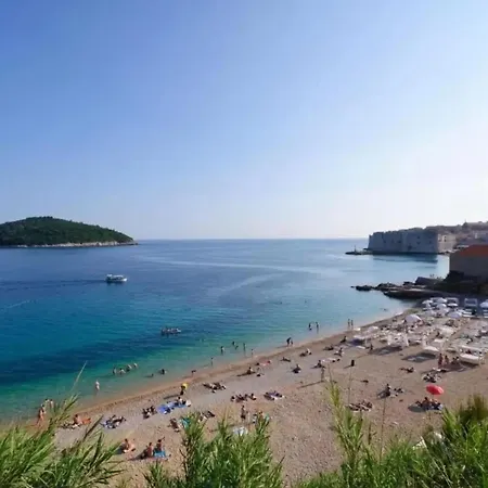 Luce & Toma Apartmán *